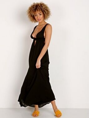 Indah Anjeli Plunge Maxi Dress Size XS